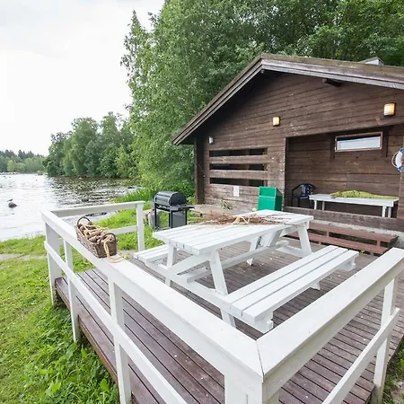 キャンピング ハルマラ タンペレ