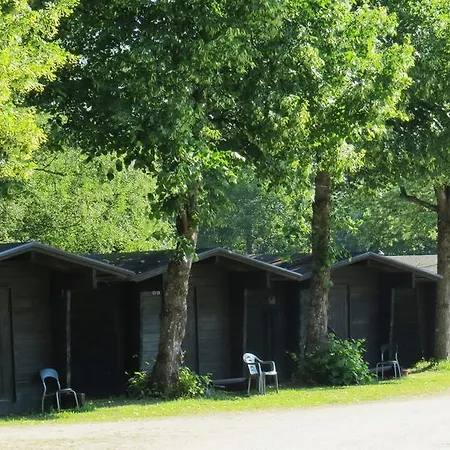 キャンピング ハルマラ 3*