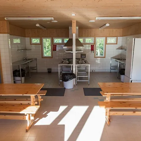 キャンプ場 キャンピング ハルマラ 3*