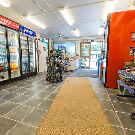 キャンピング ハルマラ